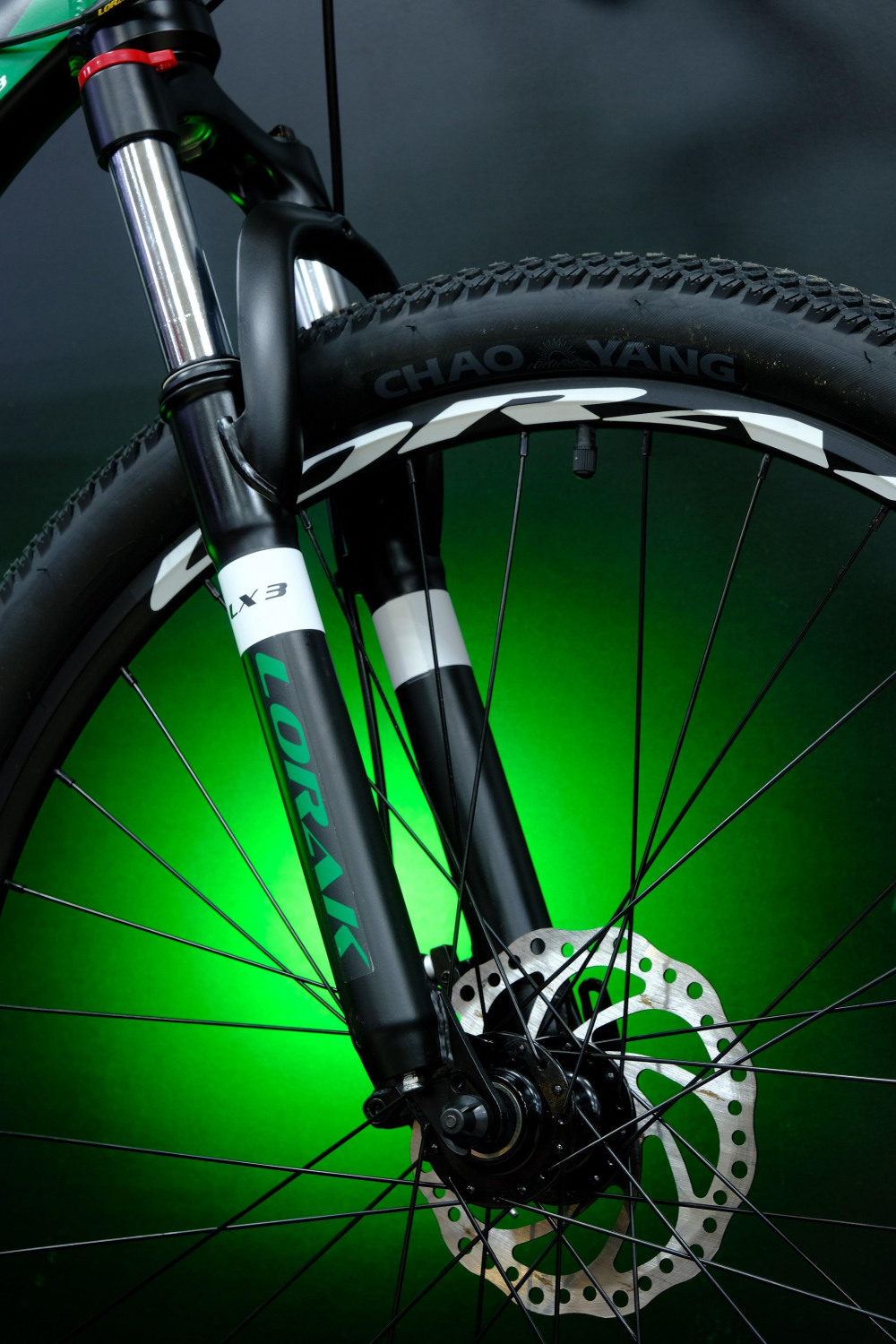 Lorak LX3 Матовый Чёрный/Зелёный рама 17 (на рост 155-173)