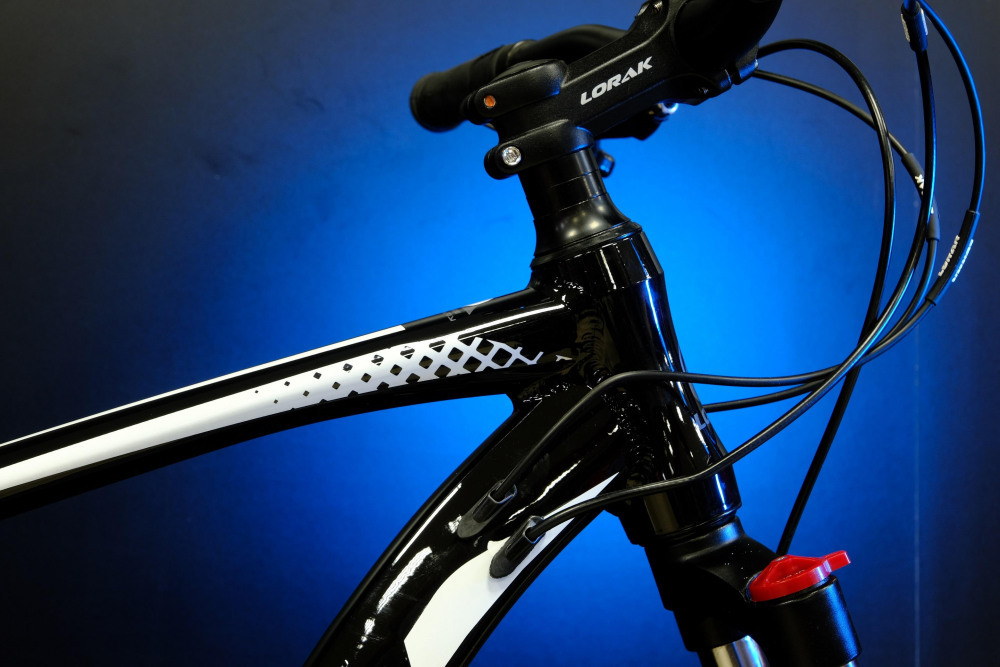 Lorak M-04 Prom Чёрно/Белый 19р (на рост 171-182)