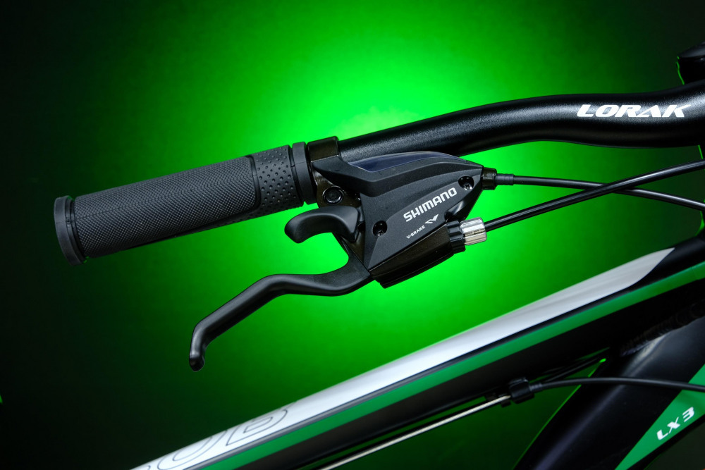 Lorak LX3 Матовый Чёрный/Зелёный рама 19 (на рост 171-182)