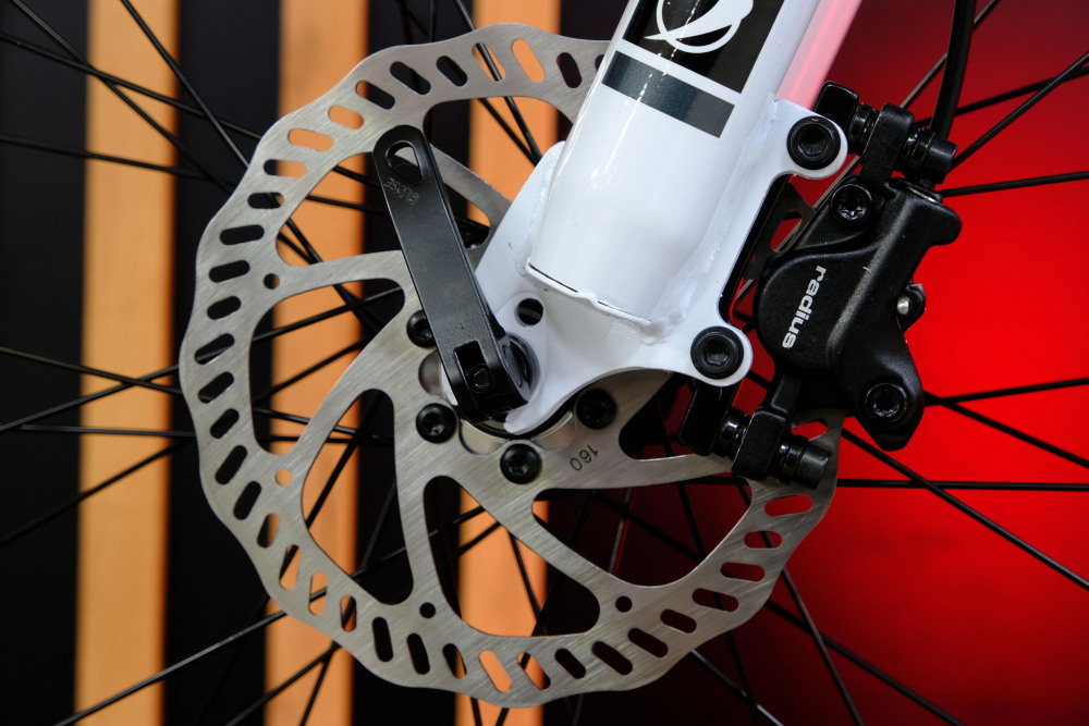 LORAK Safe 27,5 HD Белый/Серый рама 17 (на рост 155-173)